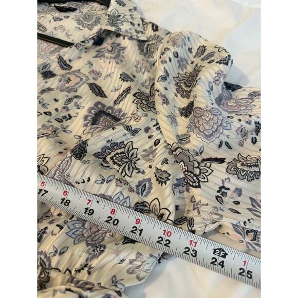 Torrid Size 2 - Picture 6 of 9